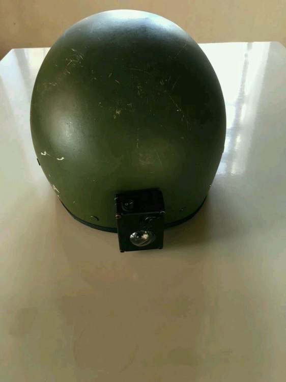 1. шлем тактический  со световыми датчиком.jpg