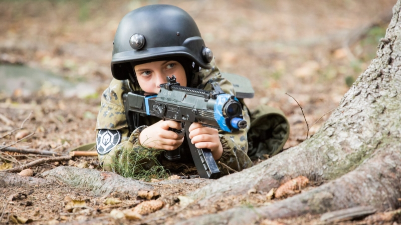 Будь патриотом, играй в лазертаг!