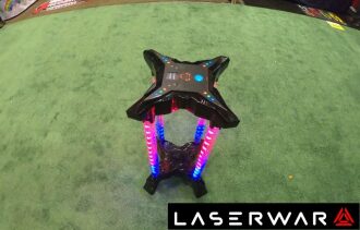 Футуристический игровой комплекс LASERWAR с подсветкой.