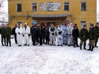 Команда LASERWAR в зимнем обмундировании готова к бою!