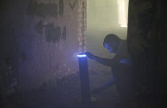 LASERWAR: активация игрового комплекта в полумраке