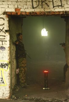 LASERWAR: засада в проеме, прицел наведен