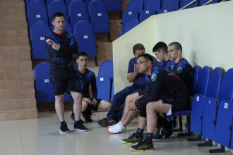 Бойцы LASERWAR в ожидании следующего раунда.