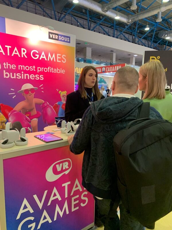 Стенд AVATAR GAMES: презентация VR-технологий.