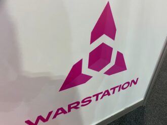 Логотип WARSTATION на белом фоне