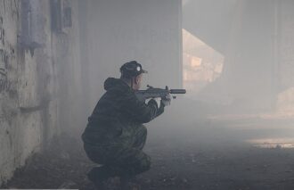 Прицельный выстрел в тумане: игрок LASERWAR