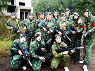 Команда LASERWAR: боевой дух и лазертаг-оружие