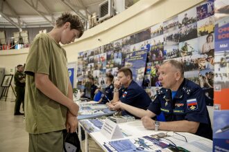 Финал «Зарницы 2.0» 2026: Группа с тагерами LASERWAR в камуфляже — №163