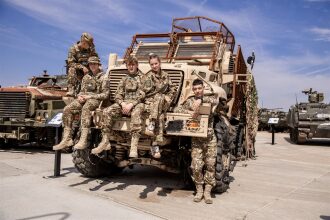 «Зарница 2.0», 20 августа: Полный рост: камуфляж и берцы на плацу — №184