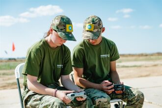 Турнир «Зарницы 2.0» LASERWAR: огневой контакт из-за песчаного бруствера во время миссии лазертага