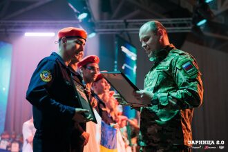 Лагерь «Авангард», лазертаг: Инструктаж команды перед лазертаг-миссией — №442