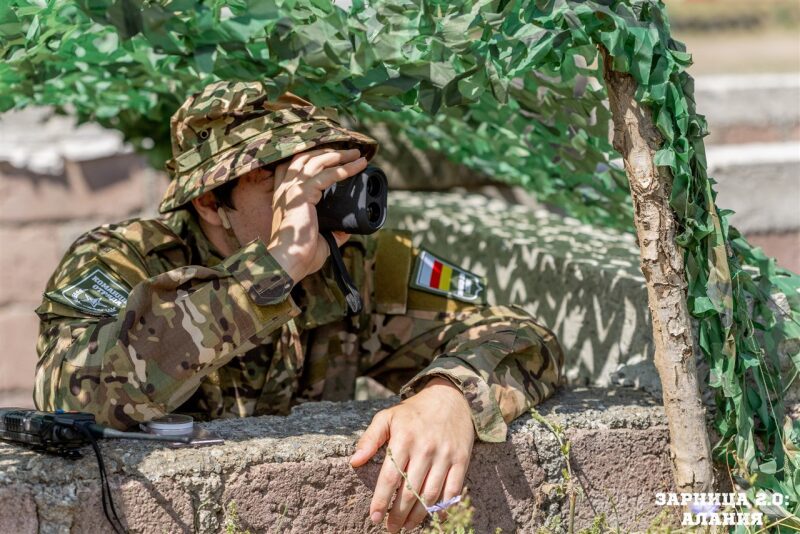 Турнир «Зарницы 2.0» LASERWAR: огневой контакт из-за песчаного бруствера во время миссии лазертага