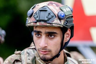 «Зарница 2.0»: огневой контакт из-за песчаного бруствера на «Зарнице 2.0»