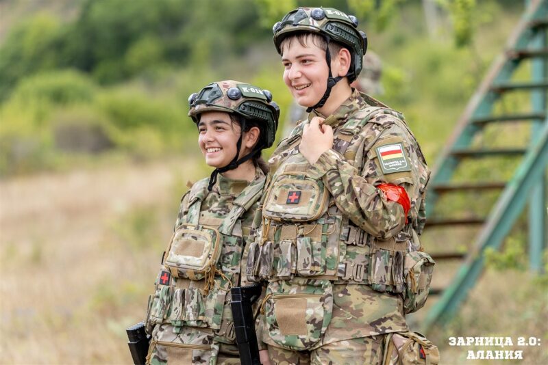 Фото «Зарницы 2.0»: Бег с тагером по песчаной тропе «Авангарда» — №126
