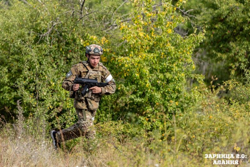LASERWAR на «Зарнице 2.0»: Низкая стойка в сухой траве с тагером — №176