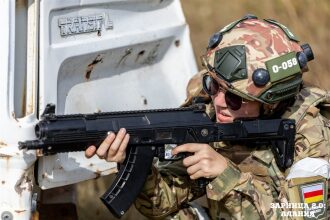 Фото «Зарницы 2.0»: Динамичный манёвр группы LASERWAR — №180
