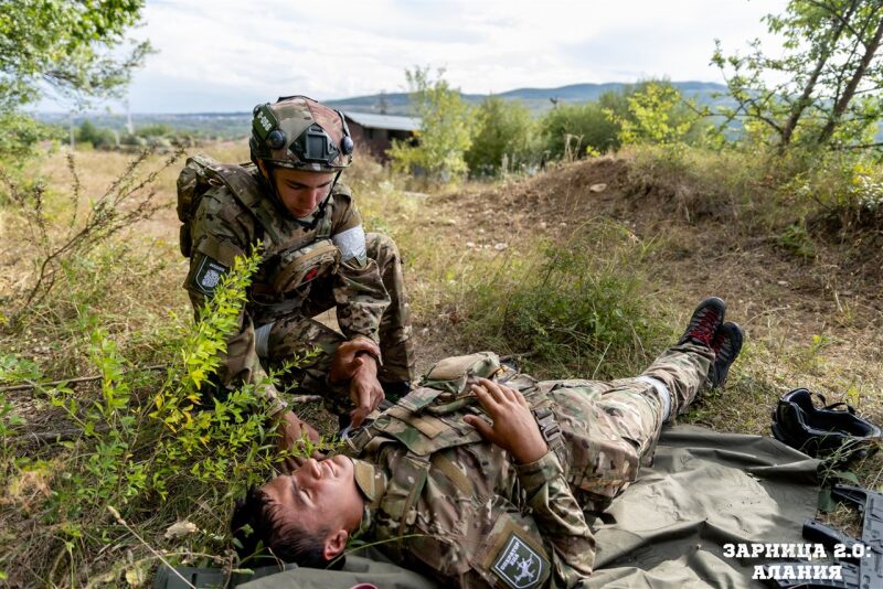 Фото «Зарницы 2.0»: Движение цепочкой по полевой дороге — №234