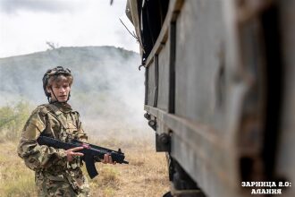 Лагерь «Авангард», лазертаг: Портрет бойца в шлеме LASERWAR — №370