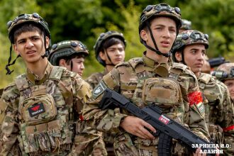 Фото «Зарницы 2.0»: Переход между зонами лазертаг-арены — №426