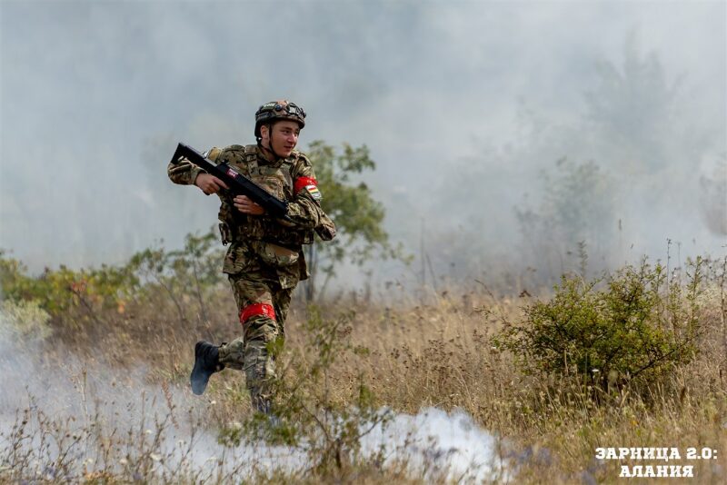 LASERWAR на «Зарнице 2.0»: Бег с тагером по песчаной тропе «Авангарда» — №446