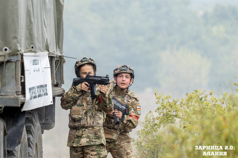Турнир «Зарницы 2.0» LASERWAR: Укрытие за стволом дерева на миссии — №461
