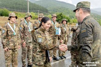 «Зарница 2.0»: Отряд проходит мимо бетонного сооружения — №535