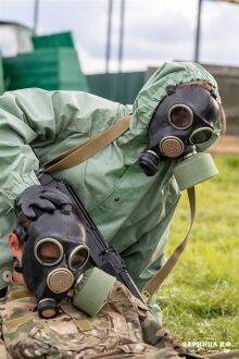 Лазертаг LASERWAR: строй участников на плацу лагеря «Авангард» на площадке LASERWAR