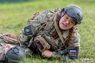 LASERWAR на «Зарнице 2.0»: бег с тагером по песчаной тропе «Авангарда» в лазертаг-дне «Зарницы»