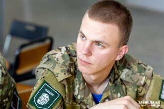 Лазертаг LASERWAR: датчики и жилеты лазертага в строю на площадке LASERWAR