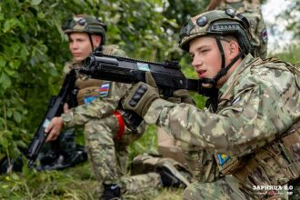 Фото «Зарницы 2.0»: Бег с тагером по песчаной тропе «Авангарда» — №126