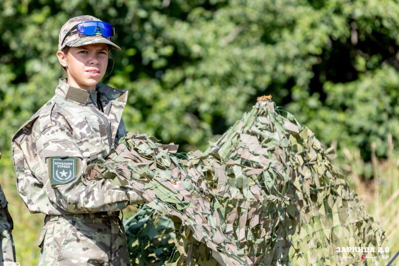 Турнир «Зарницы 2.0» LASERWAR: Отряд проходит мимо бетонного сооружения — №215