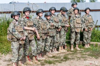 Турнир «Зарницы 2.0» LASERWAR: Групповой портрет отряда на полигоне — №233