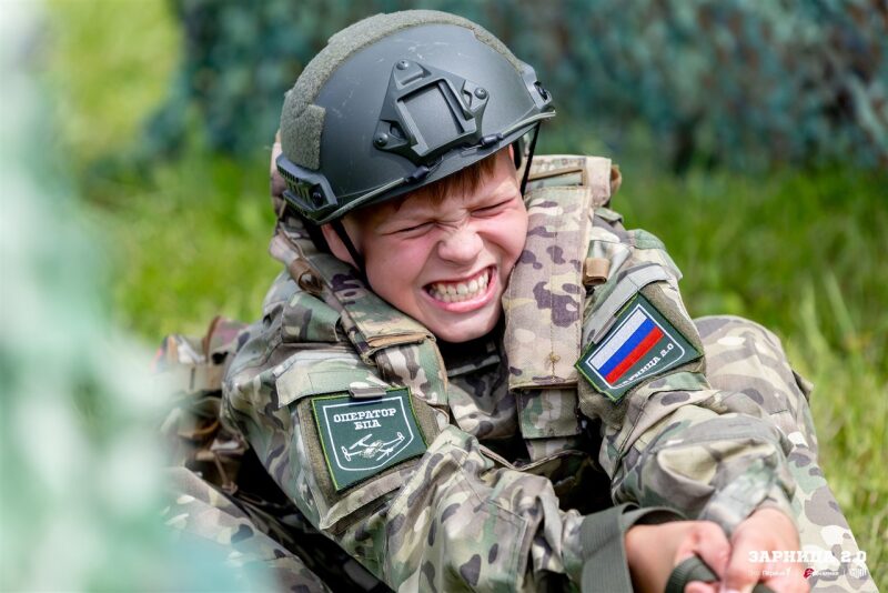 Турнир «Зарницы 2.0» LASERWAR: Привал у палаток лагеря «Авангард» — №269