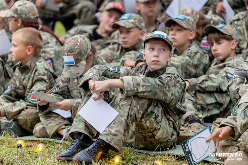 Фото «Зарницы 2.0»: Скрытная позиция в зелени на полигоне — №408