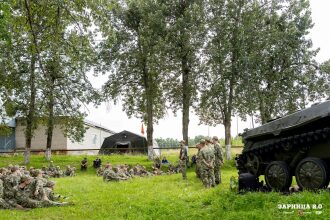 Лагерь «Авангард», лазертаг: Скрытная позиция в зелени на полигоне — №448