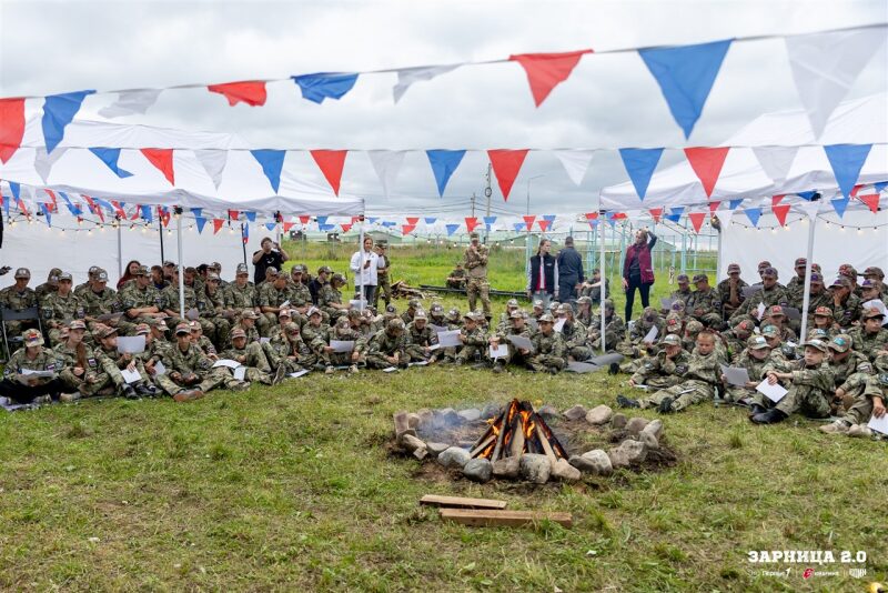 LASERWAR на «Зарнице 2.0»: Полный рост: камуфляж и берцы на плацу — №464