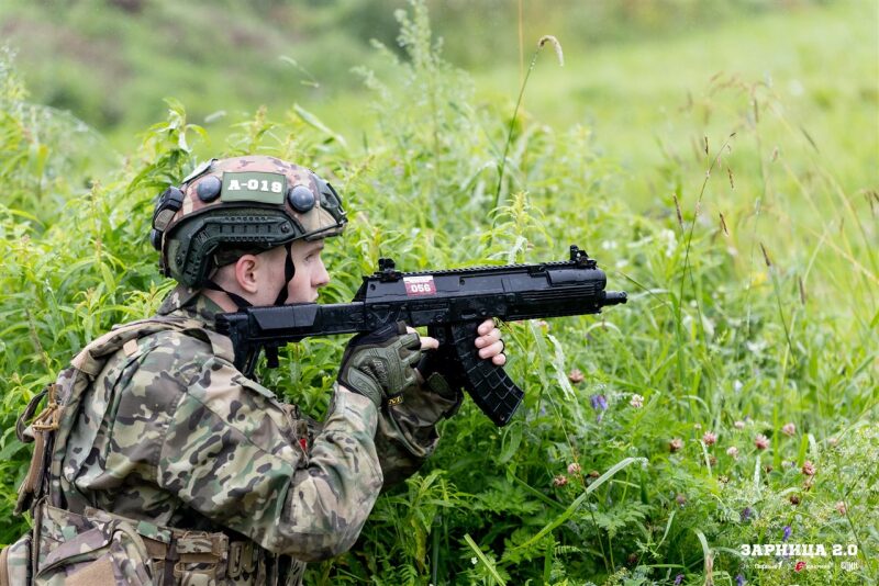 «Зарница 2.0»: Группа с тагерами LASERWAR в камуфляже — №523