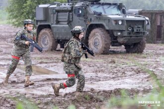 Фото «Зарницы 2.0»: Скрытная позиция в зелени на полигоне — №528