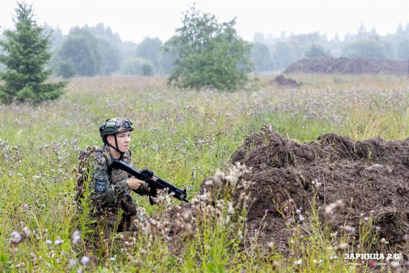 «Зарница 2.0»: Групповой портрет отряда на полигоне — №553