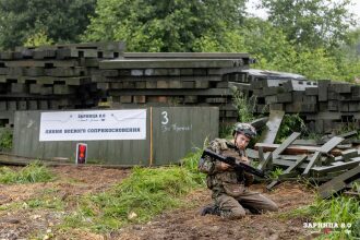 LASERWAR на «Зарнице 2.0»: Полный рост: камуфляж и берцы на плацу — №584