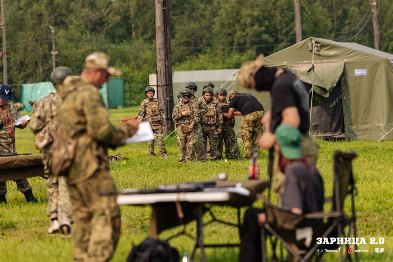 LASERWAR на «Зарнице 2.0»: низкая стойка в сухой траве с тагером в лазертаг-дне «Зарницы»