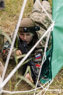 Фото «Зарницы 2.0»: Портрет бойца в шлеме LASERWAR — №570
