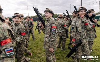 Лагерь «Авангард», лазертаг: Выход отряда на старт миссии «Зарницы» — №604