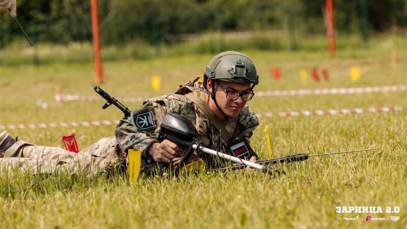 Лазертаг LASERWAR: Укрытие за стволом дерева на миссии — №621