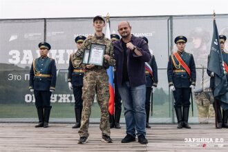 Фото «Зарницы 2.0»: Инструктаж команды перед лазертаг-миссией — №762