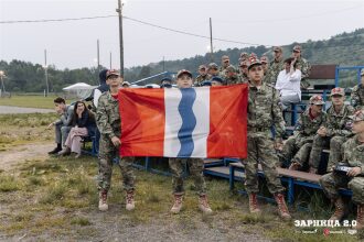Лагерь «Авангард», лазертаг: Широкий кадр строя на тренировочном поле — №778