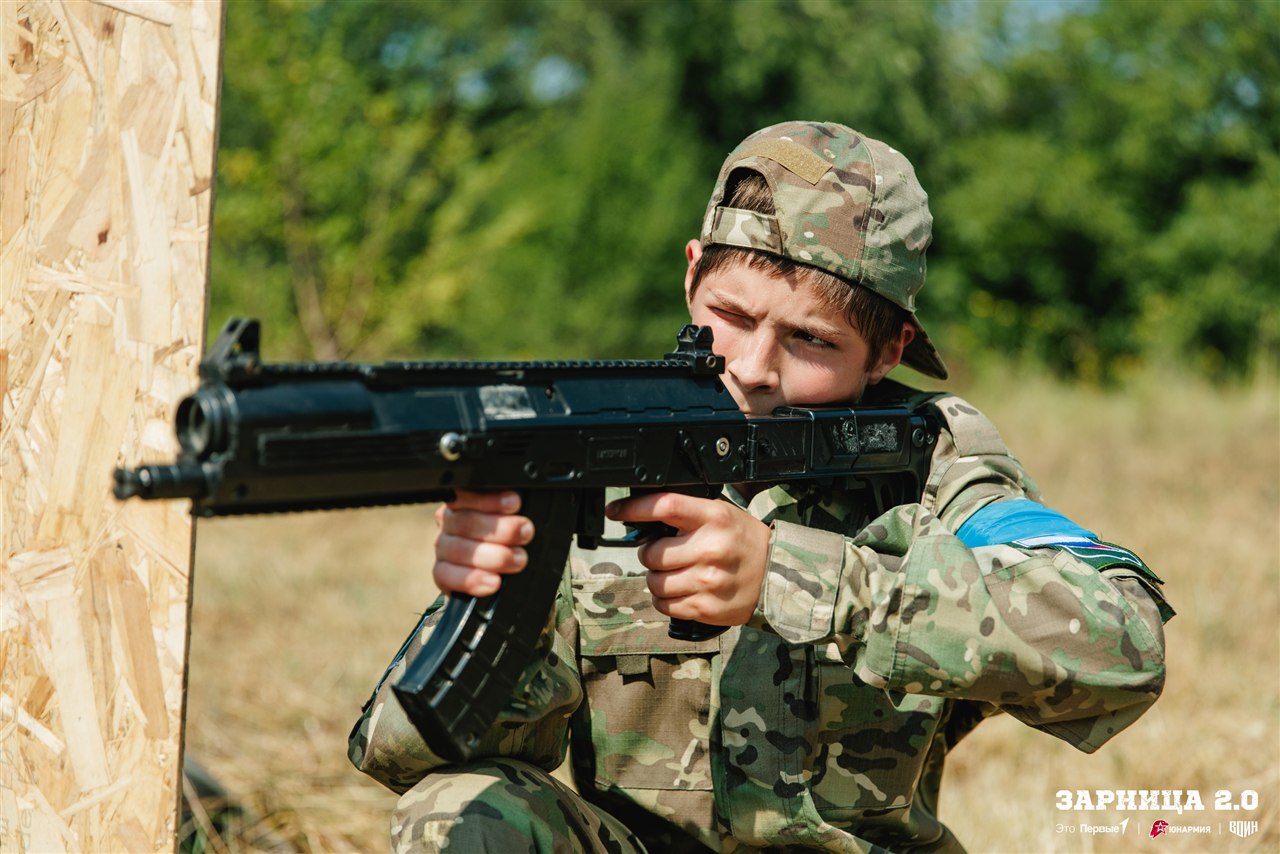 Лазертаг LASERWAR: привал у палаток лагеря «Авангард» на площадке LASERWAR