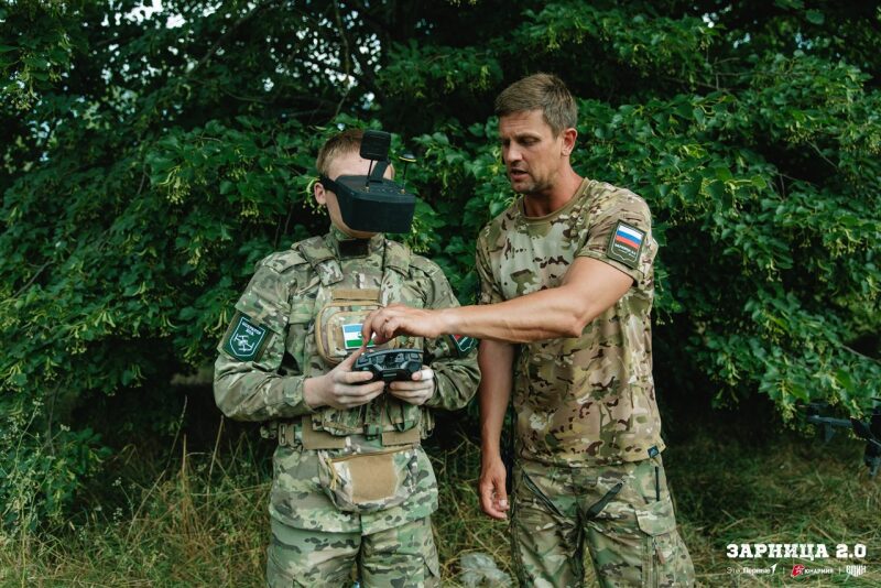 Фото «Зарницы 2.0»: Выход отряда на старт миссии «Зарницы» — №324