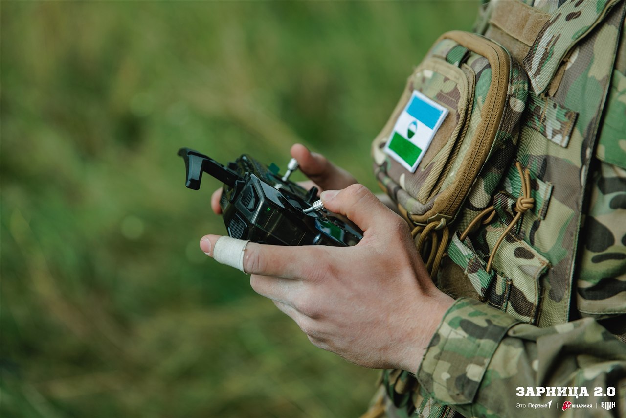 LASERWAR на «Зарнице 2.0»: Бег с тагером по песчаной тропе «Авангарда» — №326