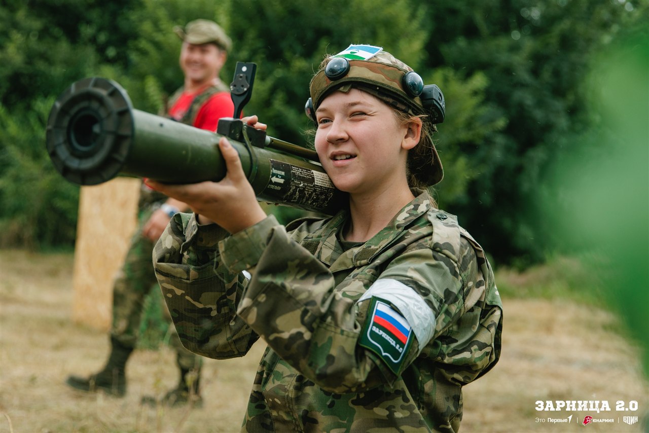 «Зарница 2.0»: Ряд тактических шлемов в построении — №625